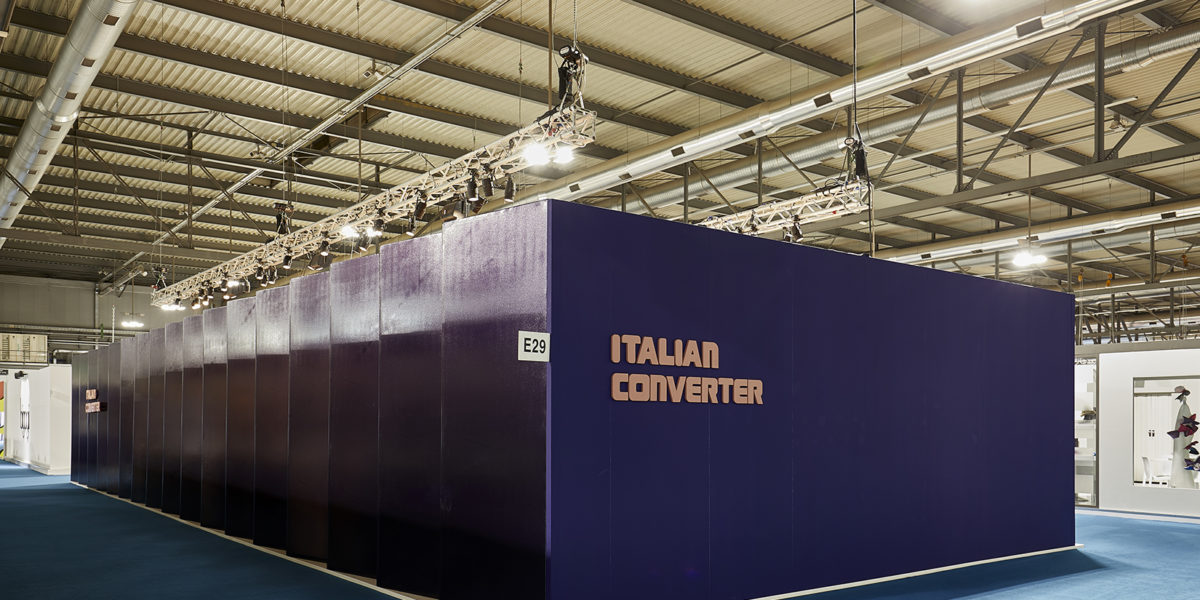 esterno stand Italian Converter per la fiera Linea Pelle Milano 2018